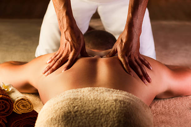 therapeutic deep tissue massage